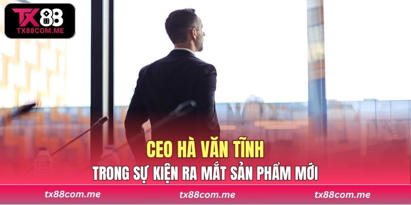 CEO Hà Văn Tĩnh trong một sự kiện ra mắt sản phẩm mới của TX88
